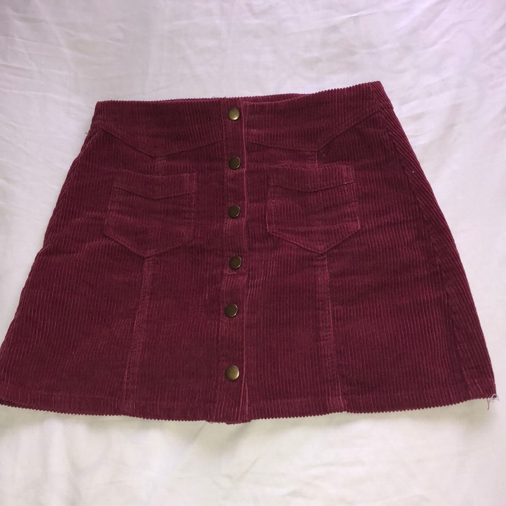 thirty one boutique pink button up corduroy skirt